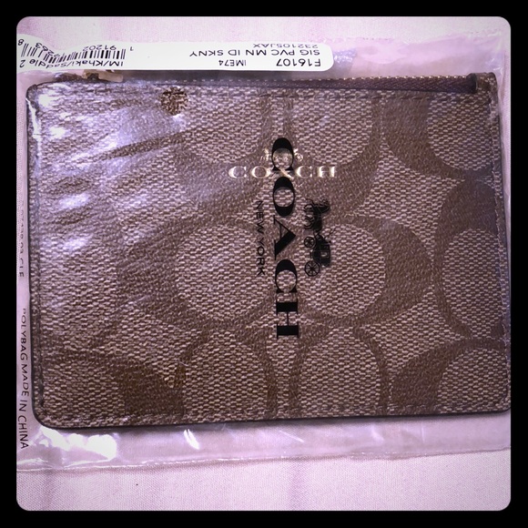 Coach Handbags - 🆕 Brown Coach Mini Skinny ID Badge Key Ring Case